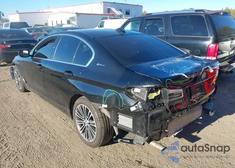 2019 BMW 530E xDrive Iperformance из США, поврежденный, VIN WBAJB1C58KB375764